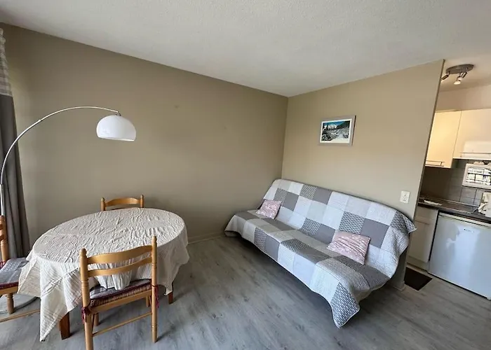 2pers Piscine 10min Lejlighed *