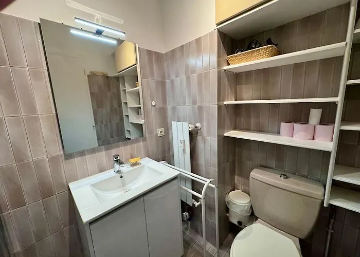 2pers Piscine 10min Lejlighed